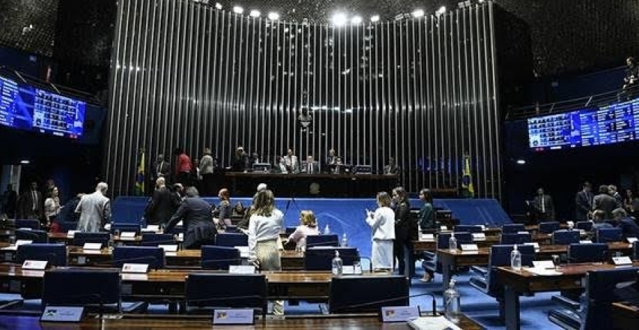 Senado aprova reestruturação ministerial