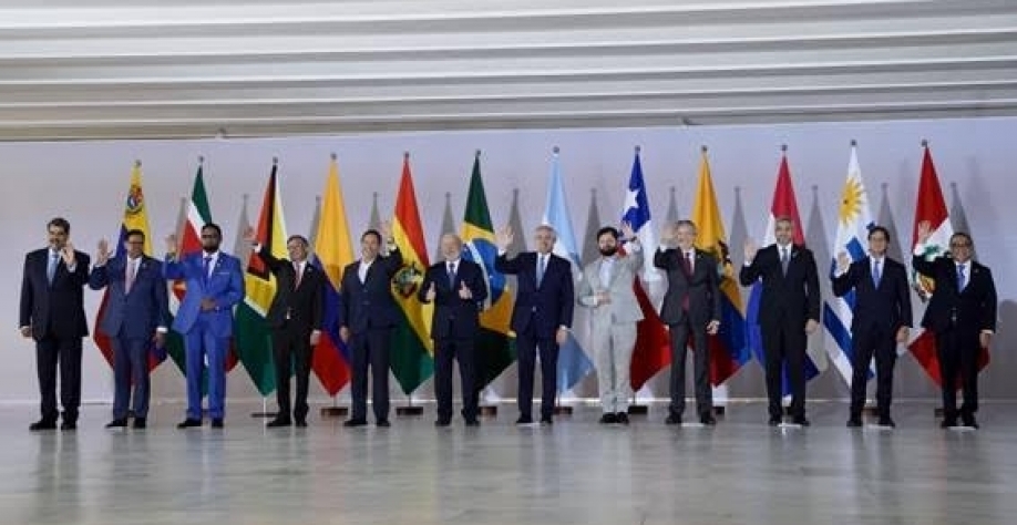 Fiasco regional – Editorial Folha de S.Paulo