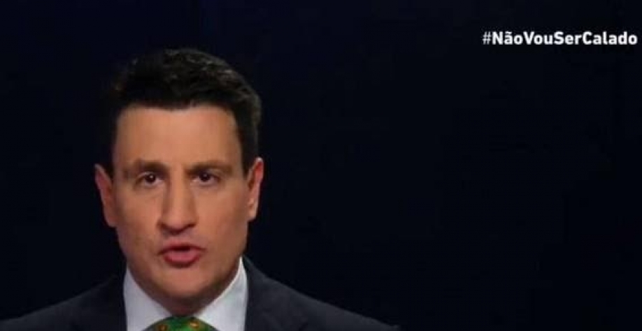 Tiago Pavinatto lê editorial da Jovem Pan contra ação ajuízada pelo MPF pela cassação das concessões de rádio – Foto Reprodução