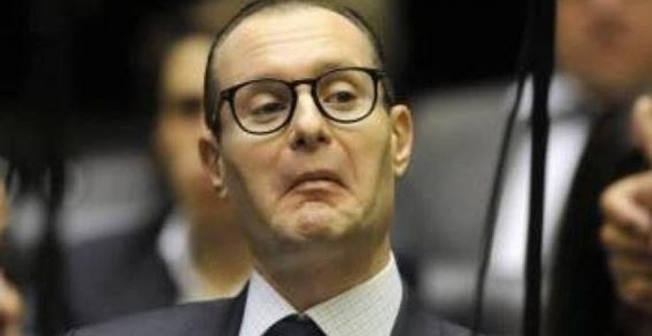 Os riscos para Lula com a indicação de Zanin ao STF