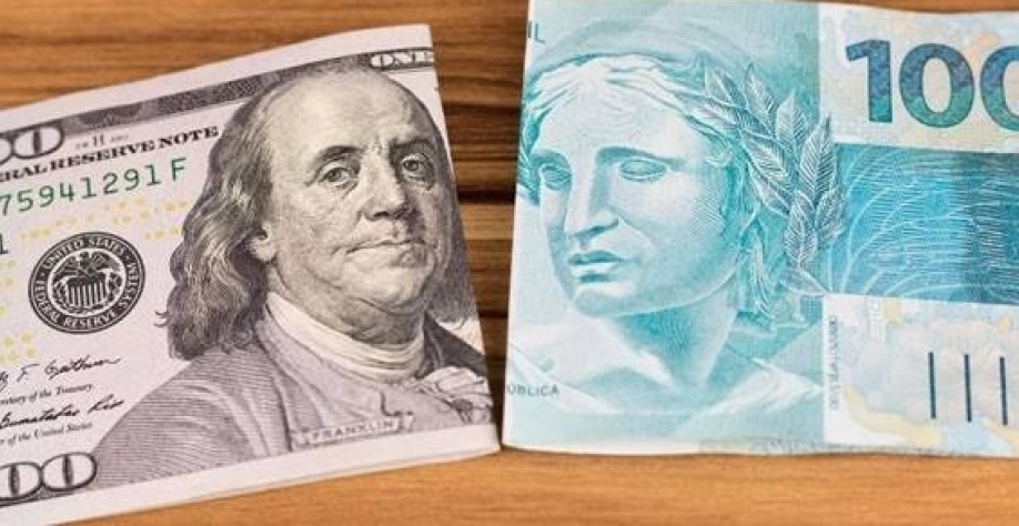 O dólar comercial encerrou hoje em alta de 0,65%, cotado a R$ 4,759.Imagem Getty Images