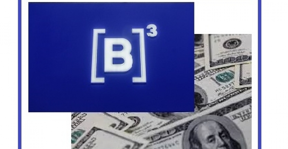 À espera de Copom, dólar volta a subir e vai a R$ 4,796; Bolsa cai 0,43%