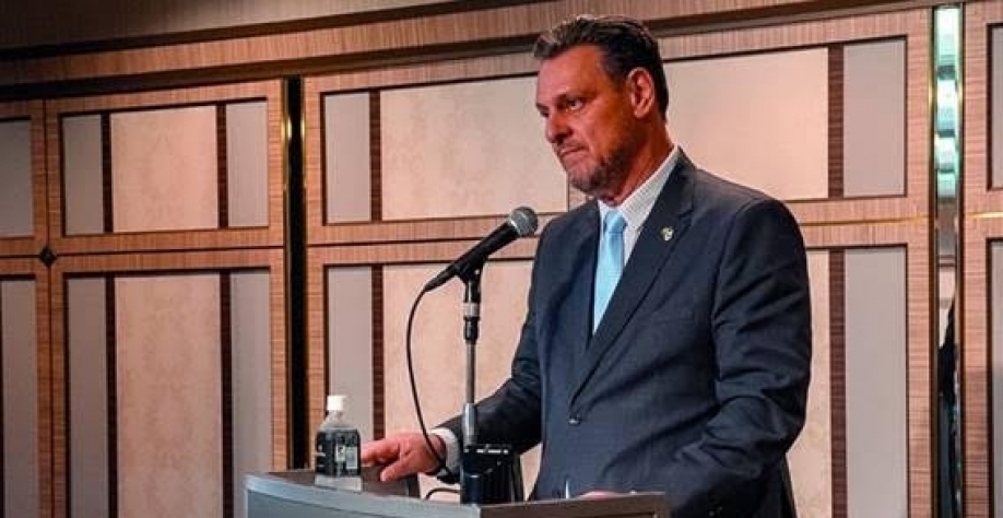 Em conversa com o vice-presidente do Conselho de Administração da Toyota, o ministro Fávaro ressaltou as políticas de incentivo ao etanol (Foto Mapa)