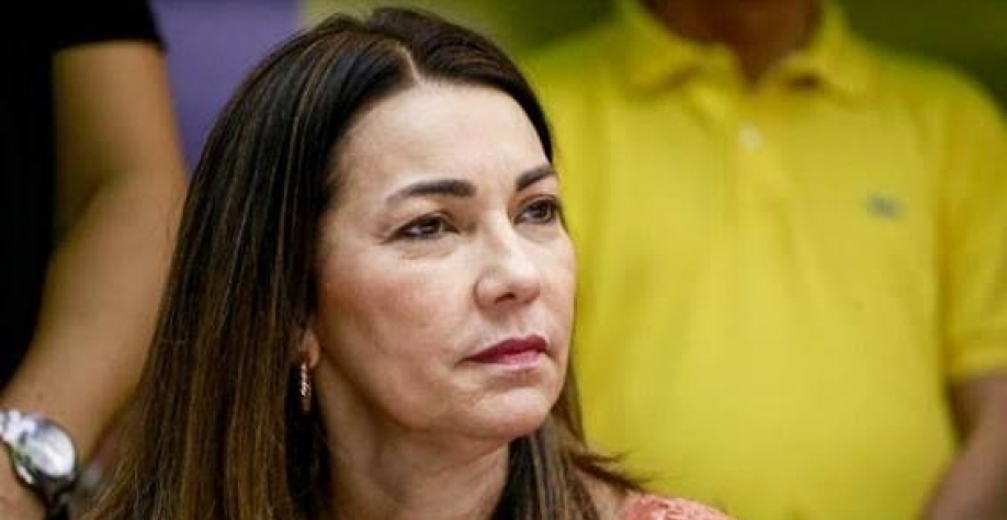 Governo decide dar Caixa para aliada de Lira