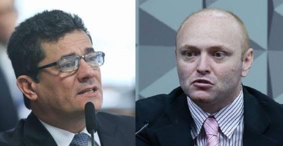 Hacker Delgatti é condenado a 20 anos de prisão por invasão de contas