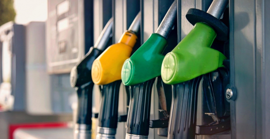 Preço médio da gasolina cai 0,5% na semana até 5/8; diesel sobe 0,4%