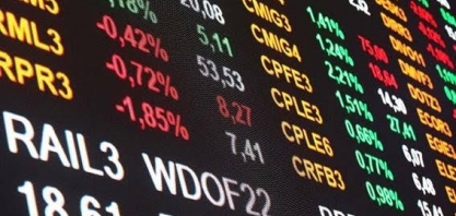 Ibovespa tem 13ª desvalorização seguida e estabelece novo recorde no país