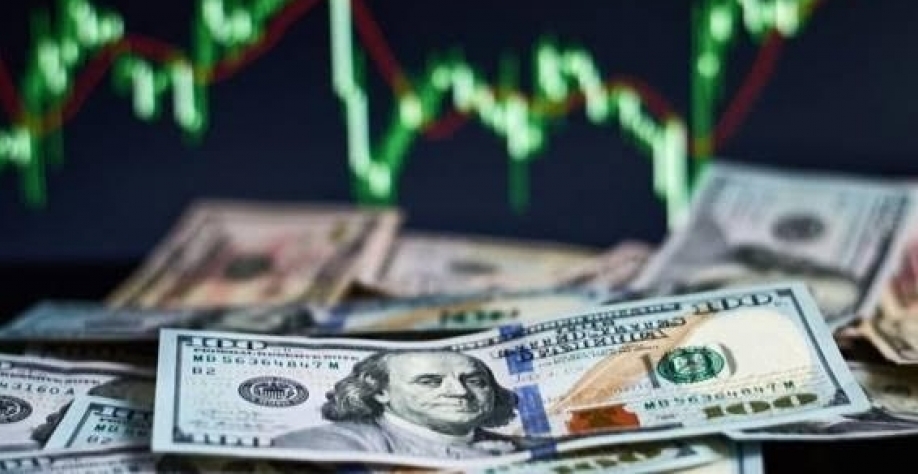 Bolsa sobe 1,51% com expectativa de votação do arcabouço; dólar cai 0,76%