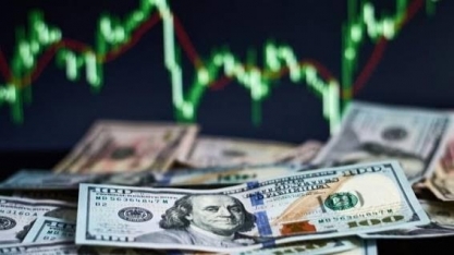 Bolsa sobe 1,51% com expectativa de votação do arcabouço; dólar cai 0,76%