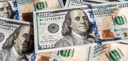 Dólar vai a R$ 4,931 com alívio de temores sobre a China; Bolsa sobe 1,36%