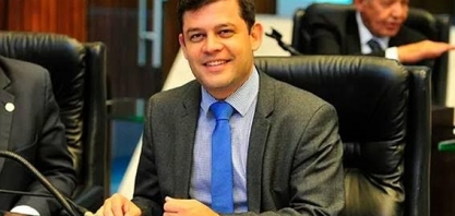 Deputado quer proibir carne cultivada em laboratório no Brasil