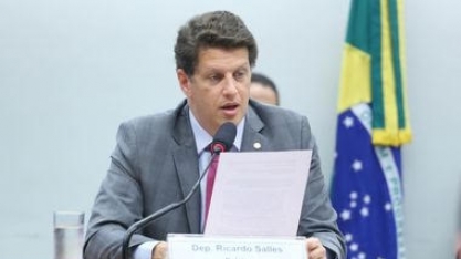 CPI do MST: Salles retira indiciamento de deputado petista de relatório