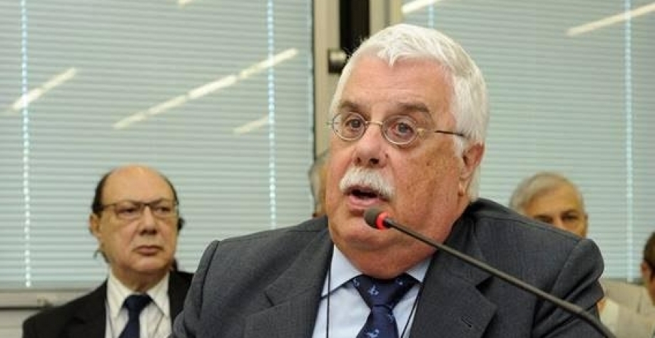 Esse crescimento que está aí não se sustenta, diz Pastore