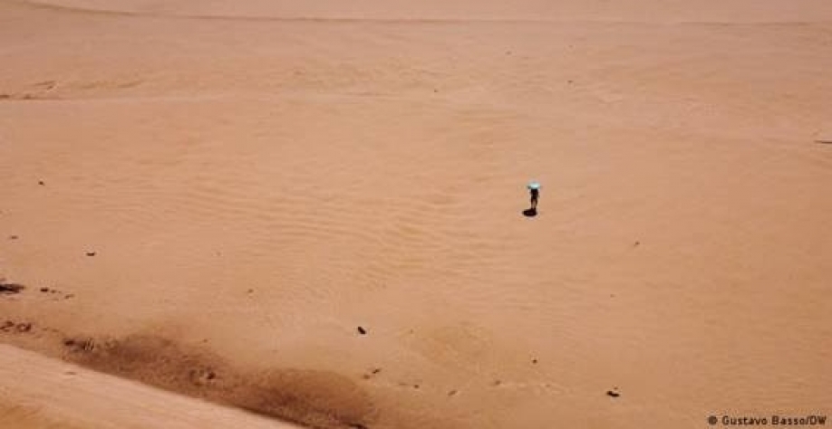 Seca na Amazônia transforma paisagem tropical em deserto