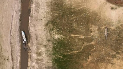 Rios se aproximam de seca histórica em pontos da Amazônia