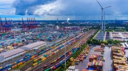 Ferrovia interna do porto de Santos passa a ser gerida por empresas