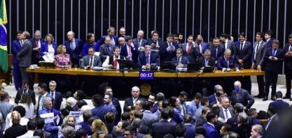 Câmara aprova projeto de taxação de super-ricos e offshores