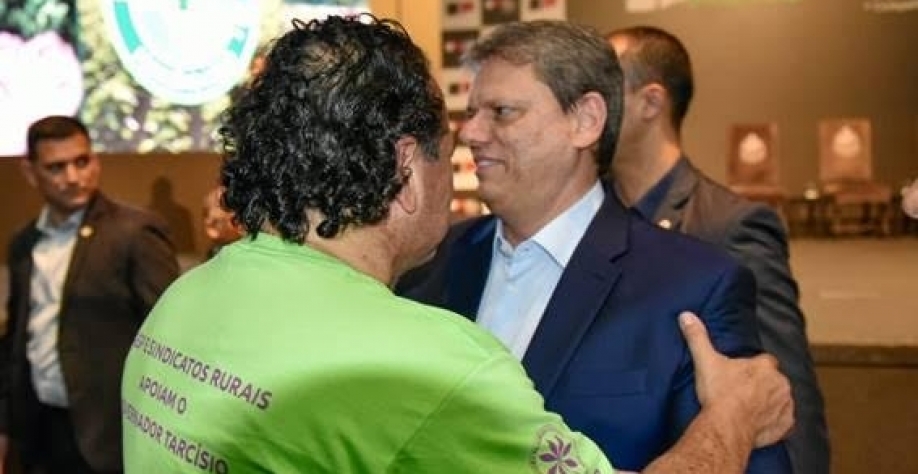 Faesp: Candidato usa site da Federação para fazer campanha e autopromoção