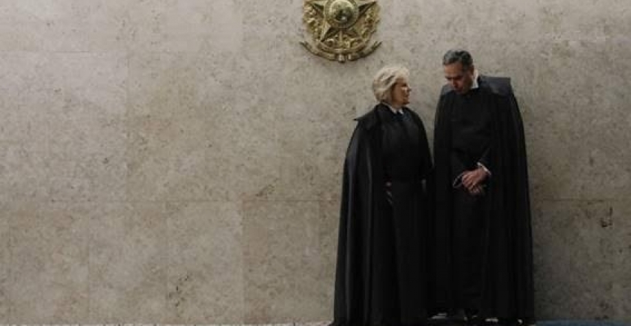 Como fábrica de cigarros conseguiu R$ 4,8 bilhões do governo?