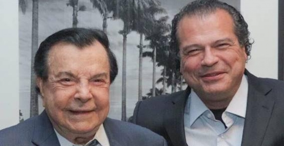 Faesp: Vanguarda do atraso quer, a qualquer custo, manter o controle