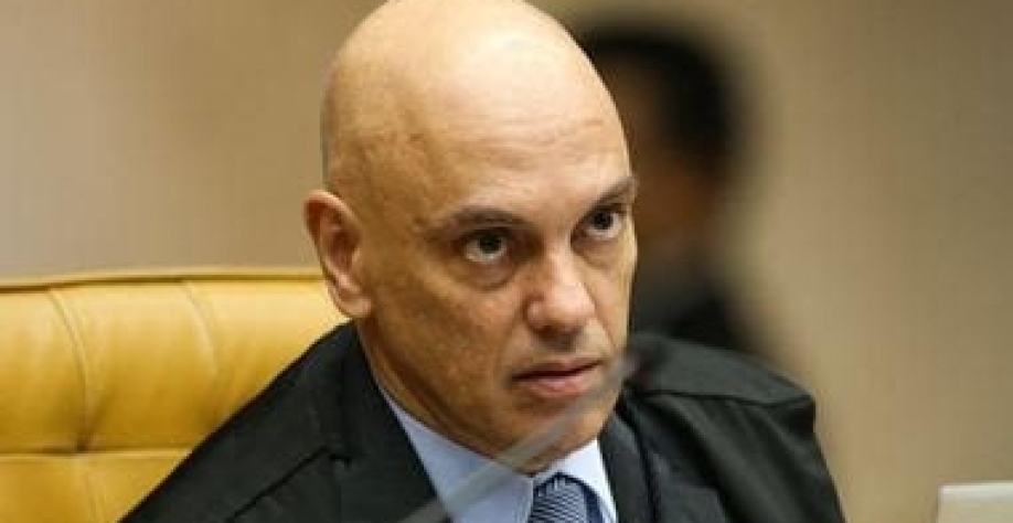 Movimentos de Moraes para silenciar advogados provocam crise com OAB