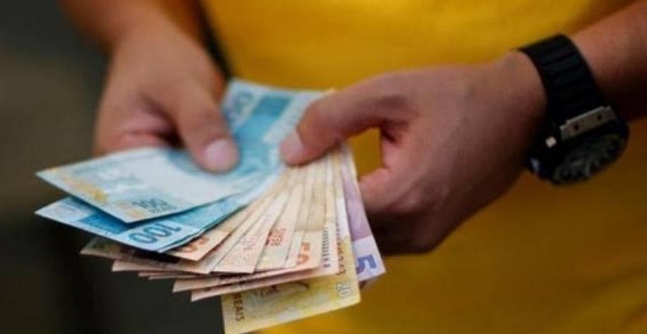 Como reforma tributária deve impulsionar economia mesmo se IVA for recorde