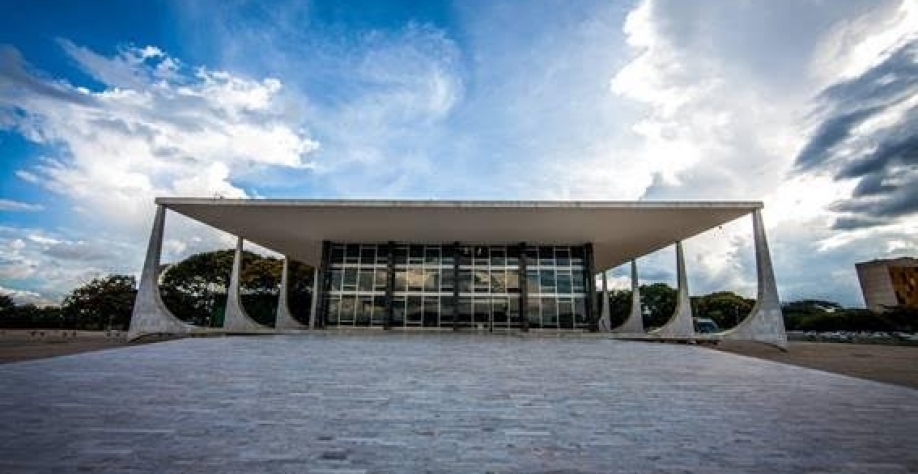 Decisão do STF vira munição para oposição crítica ao tribunal e à imprensa