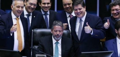 Reforma tributária é aprovada em votação histórica e vai a promulgação