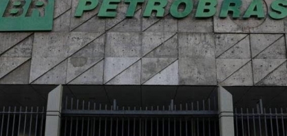 Governo Lula muda estatuto e facilita indicações políticas na Petrobras