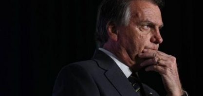 Bolsonaro,ex-ministros militares e aliados são alvo da PF em investigação