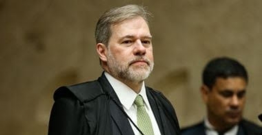 Legado de Toffoli é minar a confiança no Brasil – Por Raquel Landim