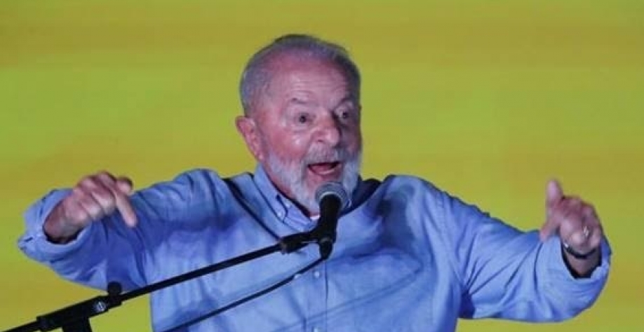 Após fala que gerou crise, Lula volta a dizer que Gaza sofre 'genocídio'