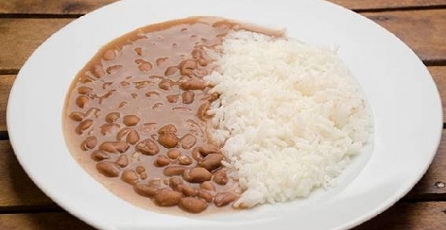 Após boa fase,produtor perde renda, mas consumidor paga menos por alimento