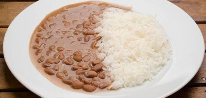 Após boa fase,produtor perde renda, mas consumidor paga menos por alimento