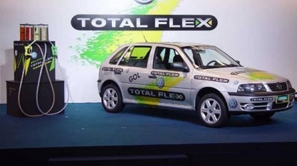 Carros flex são maioria, mas só 30% da frota usa etanol, diz estudo