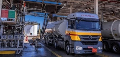 Raízen reduz custos em R$ 230 mi ao otimizar operações com IA