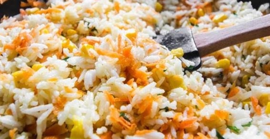 Após sete meses em alta, arroz cai pela 1ª vez nos supermercados