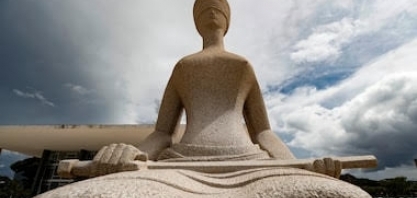 Lula e STF consideram a liberdade de expressão a pior inimiga da sociedade