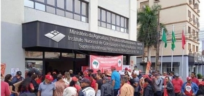 MST invade sede do Incra em Mato Grosso do Sul e pressiona governo