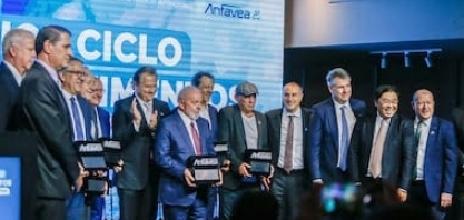 ‘Temos de ver onde erramos para voltarmos a ser a 6ª economia global’