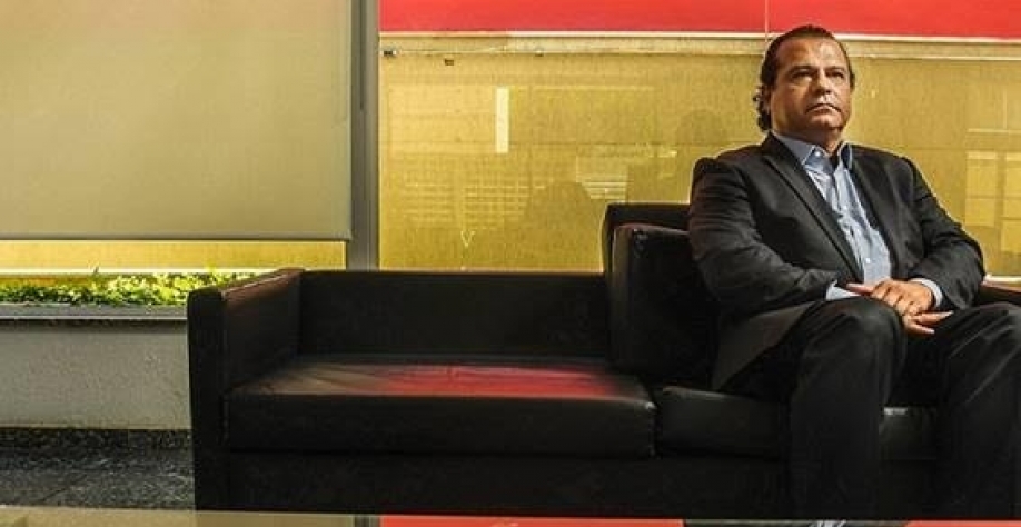 Chicana jurídica envolveu “assembleia geral” às vésperas do julgamento