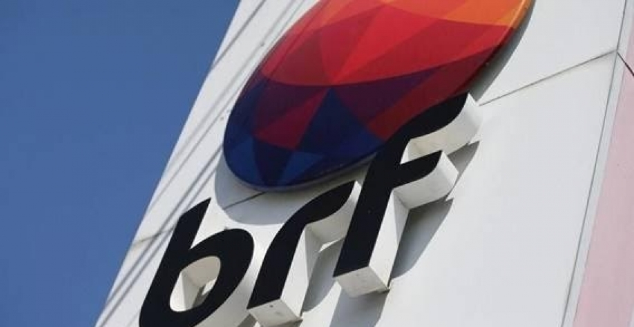 BRF lucra R$ 594 milhões no 1T24 e bate expectativas