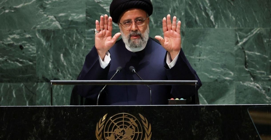 Ebrahim Raisi, presidente do Irã, morre em queda de helicóptero, diz TV estatal