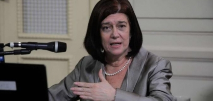 Petrobras tem que acelerar exploração de petróleo, diz nova presidente