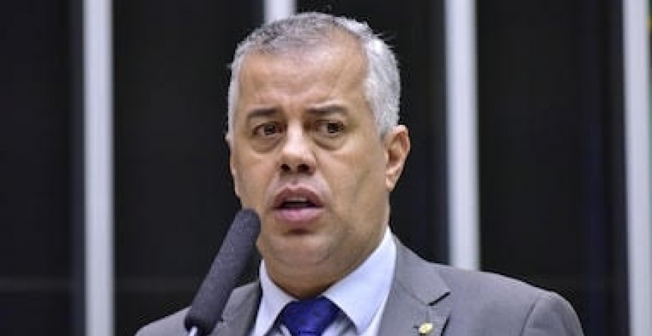 Comissão terá novo presidente e deve derrubar programa de reforma agrária