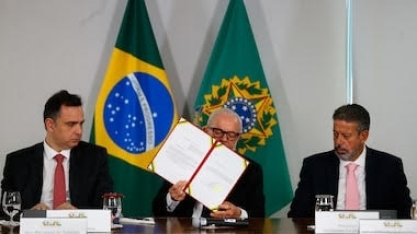 A tragédia no Sul conseguiu o que Lula quis e não fez: união nacional