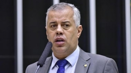 Comissão de Agricultura elege vice-líder da oposição como presidente