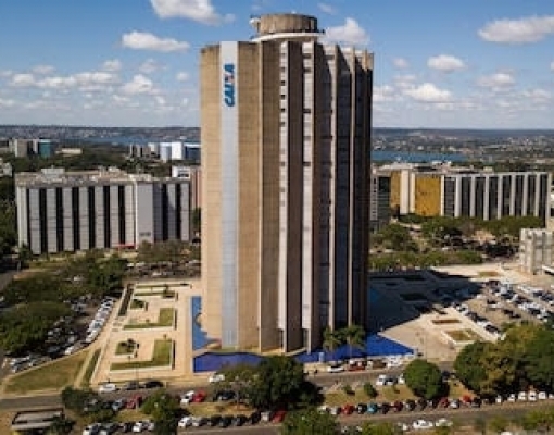 Caixa tem lucro de R$ 2,9 bi no primeiro trimestre, alta de 49% em um ano