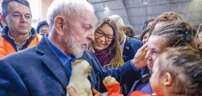 Tragédia no Rio Grande do Sul vira palco para propaganda do governo Lula