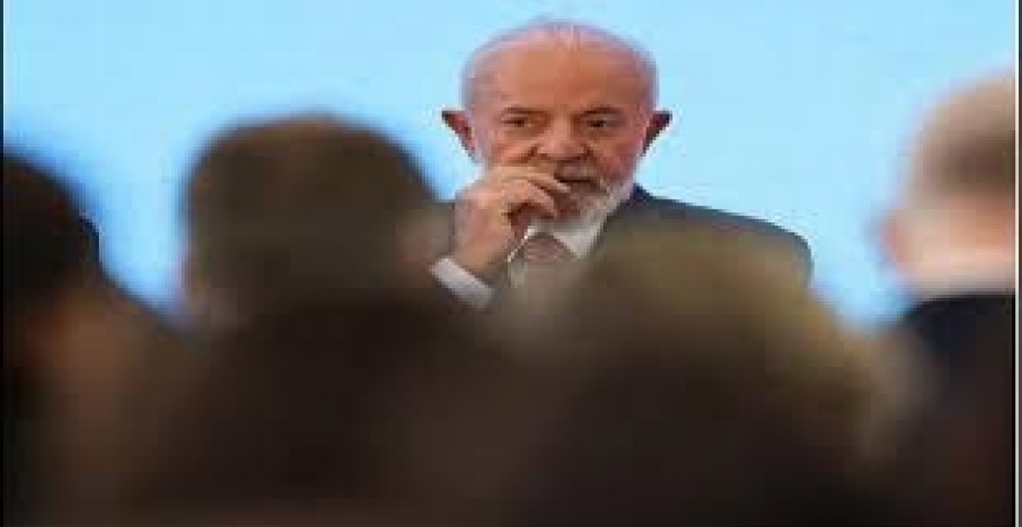 Presidente vai ser forçado a reconsiderar estratégia de governo